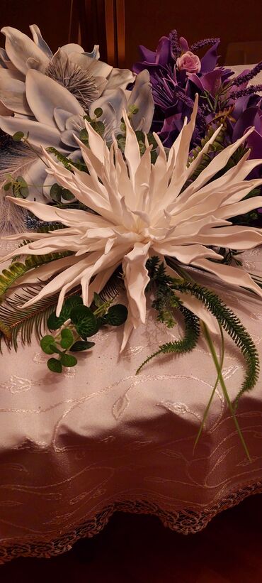 Xonça: Böyük ölçüdə xonça gülləri satılır — 11