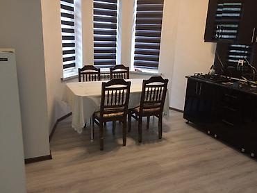 Günlük kirayə evlər: 220 kv. m, 4 otaqlı, Kombi, Qaz, İşıq — 16