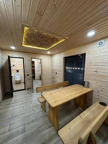 Посуточная аренда домов: Уютный деревянный дом для отдыха с большим общим пространством и — 9