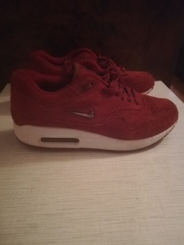 Digər ayaqqabılar: Qadın ayaqqabıları 2 ci əl. Çox az istifadə olunub. Təzə kimi. Bir — 9