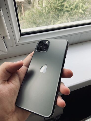 головка айфон: IPhone 11 Pro, Б/у