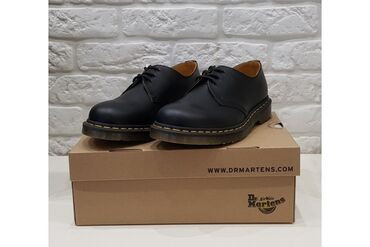 обувь новые: Мужские туфли, 42, Dr.Martens, Новый, цвет - Черный, Платная доставка