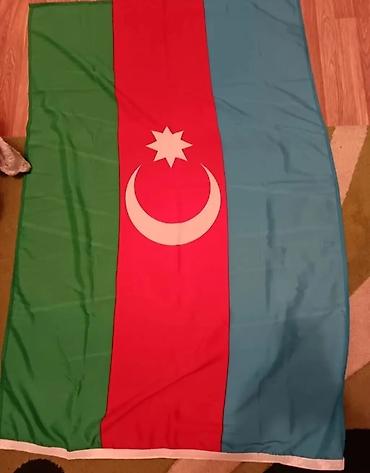 bayraq lent: Məhsul: Azərbaycan bayrağı Təsvir: - Üçrəngli dizayn: göy, qırmızı — 1