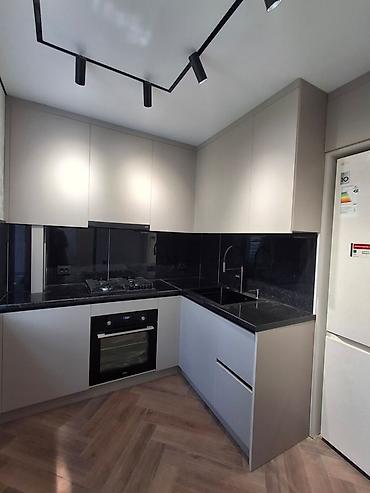 silver kitchen: Требуется сборщик мебели, с опытом! Оплата сдельная!
Звонить — 1