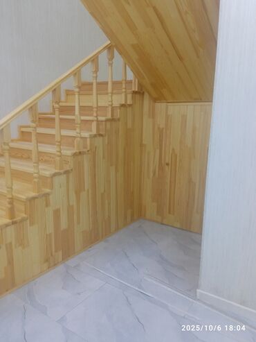 Həyət evləri və villaların satışı: İki mərtəbəli, geniş həyət sahəsi olan fərdi ev. Xüsusiyyətlər: - — 8