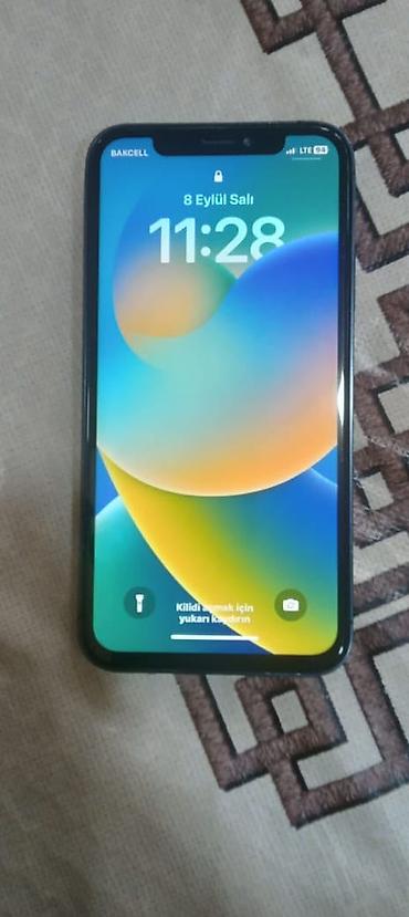 IPhone X, 64 GB, Qara