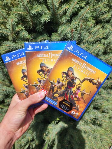 диски xbox: Продам новые запечатанные диски Mortal kombat ultimate . На русском!