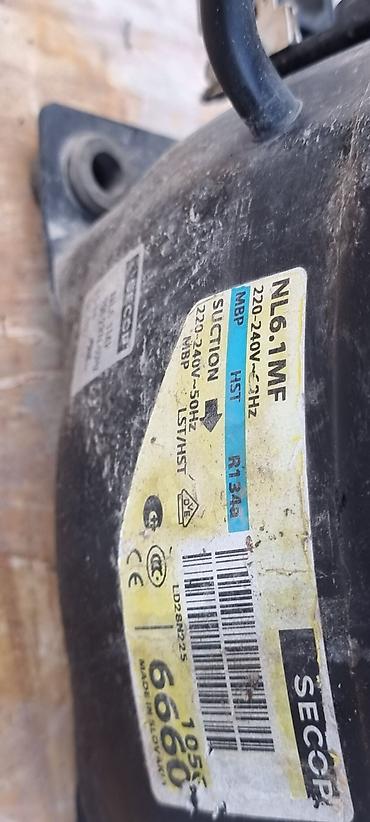 Запчасти и аксессуары для бытовой техники: Продаю б.у моторы компрессора для холодильников морозильников — 9