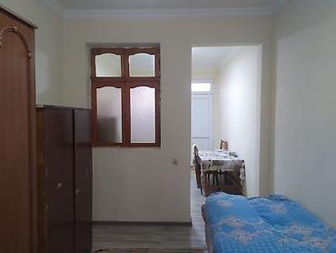 bayıl ev: 🔑 Kirayə verilir! 📍 Bayıl, Duyma restoranının yanı 🛏️ 1 otaqlı — 5