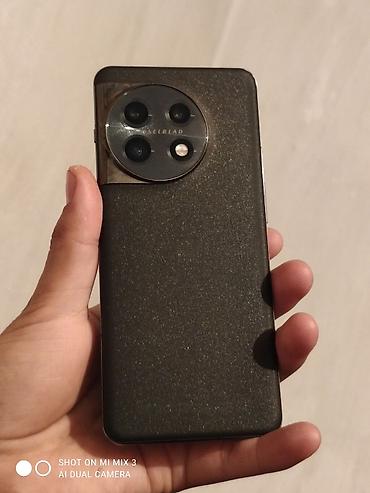 OnePlus: OnePlus 11, Б/у, 128 ГБ, цвет - Черный, 2 SIM at lalafo.kg — 2 OnePlus: OnePlus 11, Б/у, 128 ГБ, цвет - Черный, 2 SIM — 2