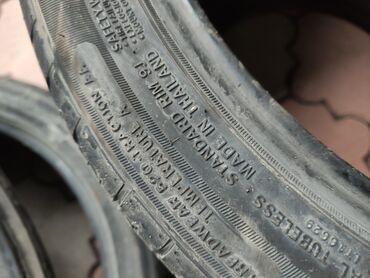 Шины: Всезенонка 255/40/18, год выпуска 2023 ! резина почти новая остаток — 7