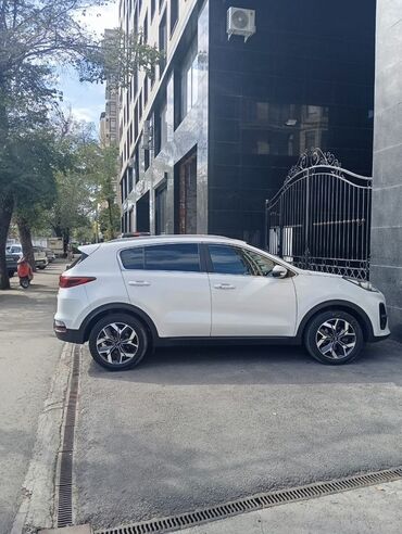 Kia: Kia Sportage: 2020 г., 1.6 л, Автомат, Дизель, Кроссовер
