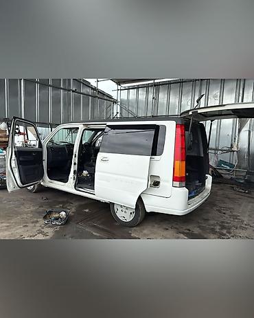 stepwagon: Хонда Степвагон RF1 2wd белый 2001г в наличии запчасти на данное — 2