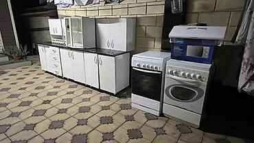 кухыный стенка: Кухонный гарнитур, Б/у, цвет - Белый, ДСП — 5