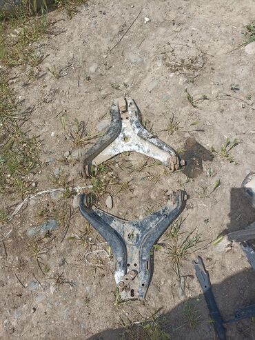 Другие автозапчасти: Пассат б3 фольксваген Volkswagen b 3 ауди 80 крылосу вилкалары at lalafo.kg — 12 Другие автозапчасти: Пассат б3 фольксваген Volkswagen b 3 ауди 80 крылосу вилкалары — 12