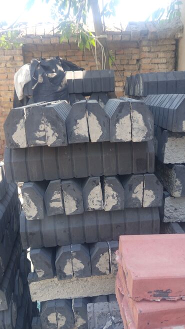 Брусчатка кирпич: Брусчатка кирпич, Для лестниц, Бетонная, Литая, Новый, Гарантия, Бесплатная доставка, Бесплатный выезд at lalafo.kg — 18 Брусчатка кирпич: Брусчатка кирпич, Для лестниц, Бетонная, Литая, Новый, Гарантия, Бесплатная доставка, Бесплатный выезд — 18