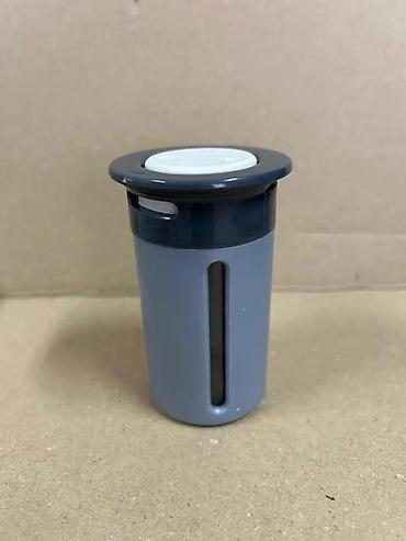 Ostala kuhinjska oprema: Zidni stalak za začine sa 6 dozera - Set sadrži zidni nosač i 6 — 9