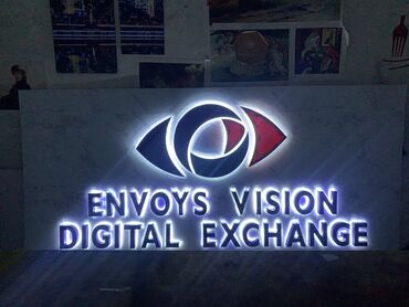 Изготовление рекламных конструкций: | Вывески, Лайтбоксы, Таблички, | Монтаж, Разработка дизайна, Послепечатная обработка — 2