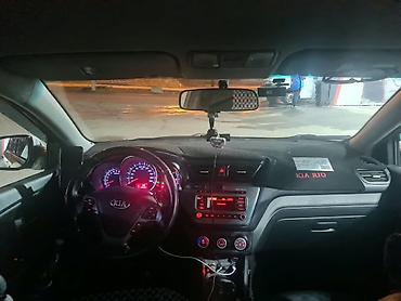 hyndai gets: Kia Rio: 2016 г., 1.6 л, Автомат, Бензин, Седан — 2