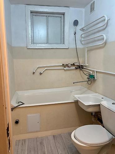 подслением квартира: 1 комната, 37 м², 104 серия, 1 этаж, Свежий ремонт — 2