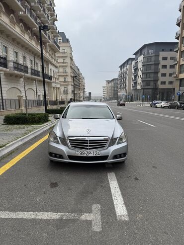 mersedes qapi: Mercedes-Benz E 220: 2.2 l | 2009 il Sedan