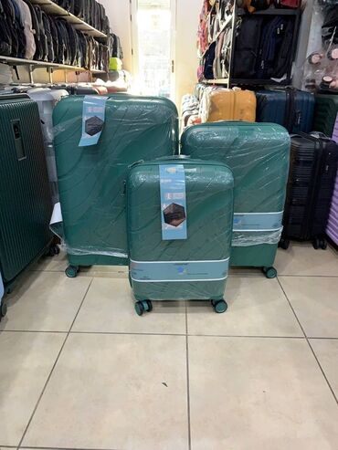 Чемоданы: Чемоданы гелевые, маленький размер ручная кладь, 22см 📍ул — 5