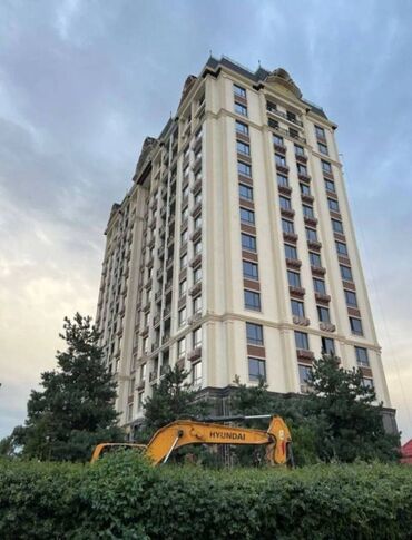 квартира с подселения: 2 бөлмө, 61 кв. м, Элитка, 11 кабат, ПСО (өзү оңдоп түзөтүп бүтүү үчүн)