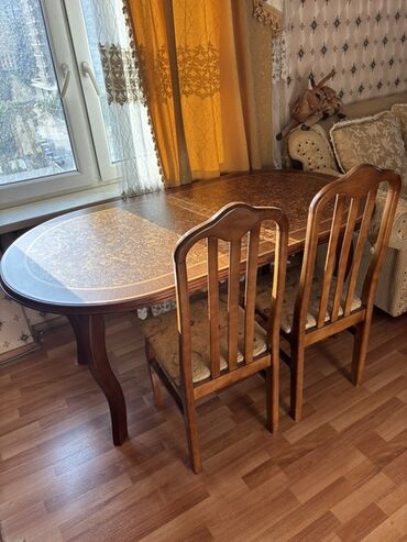 Masa və oturacaq dəstləri: Qonaq otağı üçün, İşlənmiş, Açılan, Oval masa, 4 stul