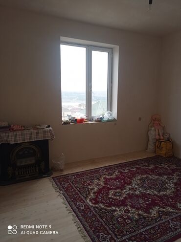 Həyət evləri və villaların satışı: Satılır: Yuxarı Sulutəpə 313nömreli məktəb ətrafında,oba marketin — 4