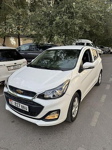 Chevrolet Spark: 2020 г., 1 л, Автомат, Бензин, Хэтчбэк