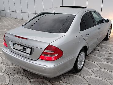 w211 buferi: Mercedes-Benz E 240: 2.6 l | 2002 il Sedan — 9