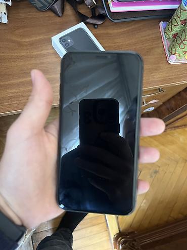 ipad 11 pro m4: IPhone 11, 64 GB, Qara, Face ID — 6
