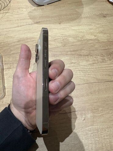 Apple iPhone: Apple iPhone iPhone 14 Pro, Zlatna, Face ID — 3