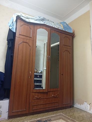 şabalıd ağacı: - Dördkapılı taxta qarderob - Material: ağac naxışlı laminat - Ön — 1