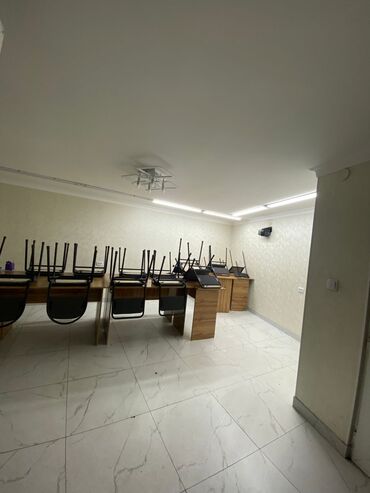 Офисы: Сдается двухэтажное помещение с подвалом 99 м² в центре города — 10