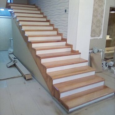 Tikinti işləri: Fərqli materiallardan və dizayn cəhətdən müxtəlif variantlarda taxta — 6