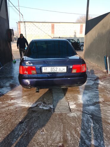 Audi: Audi A6: 1994 г., Механика, Седан — 7