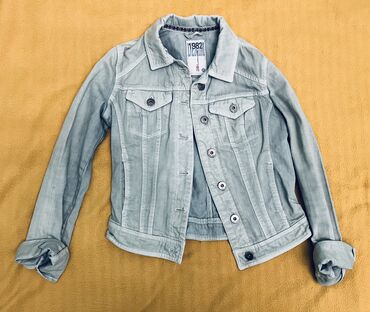 джинсовая куртка на меху: Джинсовая куртка, Осень-весна, S (EU 36)