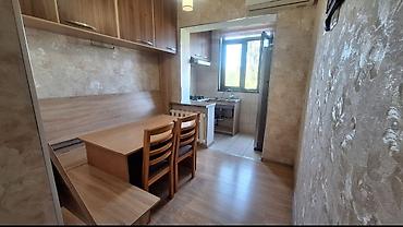 5: 3 комнаты, 63 м², 6 мкр 106 серия, 5 этаж, Косметический ремонт — 9
