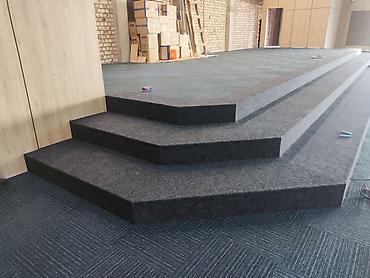 Напольные работы: Укладка пола, Монтаж напольных плинтусов, Выравнивание пола | Ковролин, Ламинат, Линолеум Больше 6 лет опыта — 3