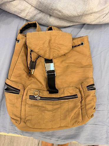 куртка pull: PULL&BEAR unisex bel çantası tipli şəhər ruksakı - Rəng: açıq — 2
