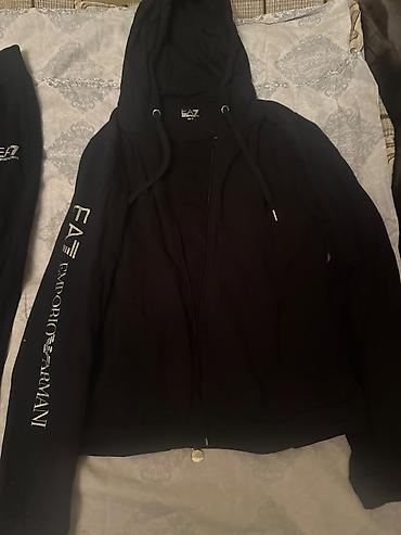 emperio armani: Emporio Armani sportivniy kostyum satilir. Cox az geyinilib, ela — 4