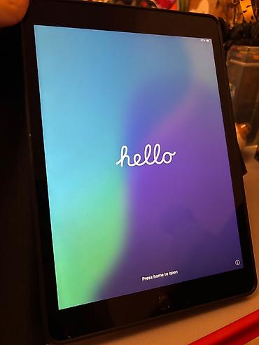 apple ipad 13: İdeal vəziyyətdədir.Heç bir cızığı sınığı yoxdur.Ustada olmayıb — 5