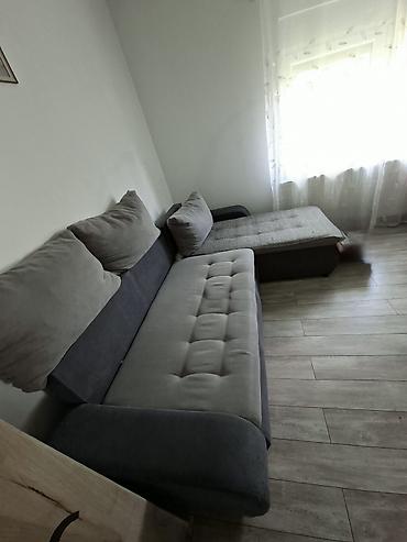 stilski namestaj halo oglasi: Ugaona garnitura sa ležajem i sandukom za odlaganje - Model: ugaona — 2