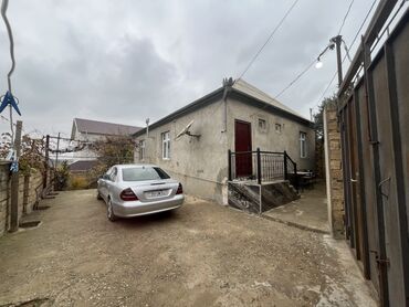 Həyət evləri və villaların satışı: Salam həyət evi satılır 3sotdur evin qupcasıda var. Unvan digah — 10