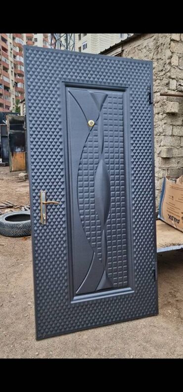 Giriş qapıları: Yeni Giriş qapısı Zəmanətli, Ödənişli quraşdırma, Ödənişli çatdırılma — 8