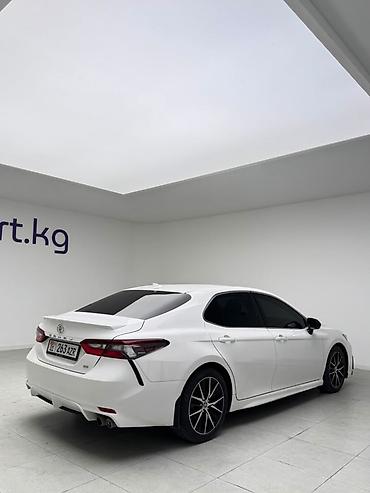 тойота авто: Toyota Camry: 2021 г., Автомат, Бензин, Седан — 2