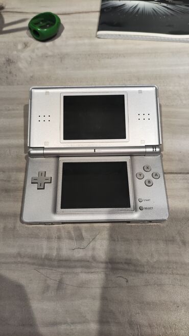ноутбук по низкой цене: Продается 🎮Nintendo DS lite в идеальном состоянии, всегда стояла