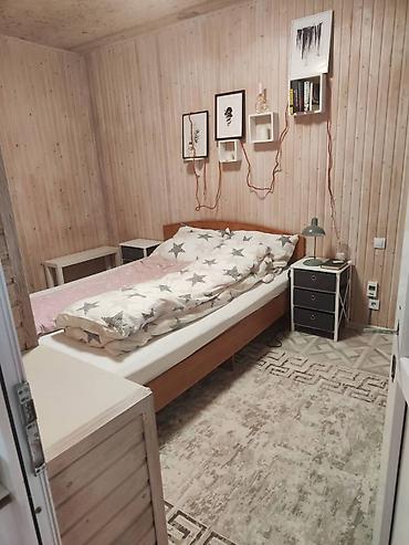 Продажа коттеджей и домов: Продается двухэтажный дом, участок 5 соток, с бассеином. Направление — 5