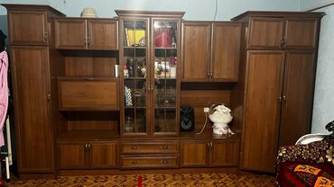 горка мебель для зала: Шкаф для одежды, Б/у, Прямой, Дерево